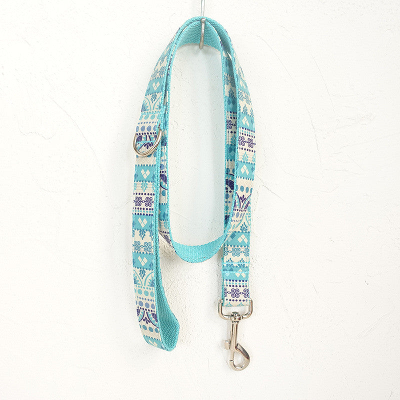 Handgemachtes Hunde-Halsband mit Leine – Bild 4 | LuxeStyle