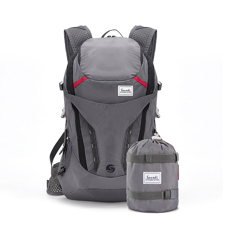 Faltbarer Reise- und Outdoor-Rucksack – Bild 6 | LuxeStyle