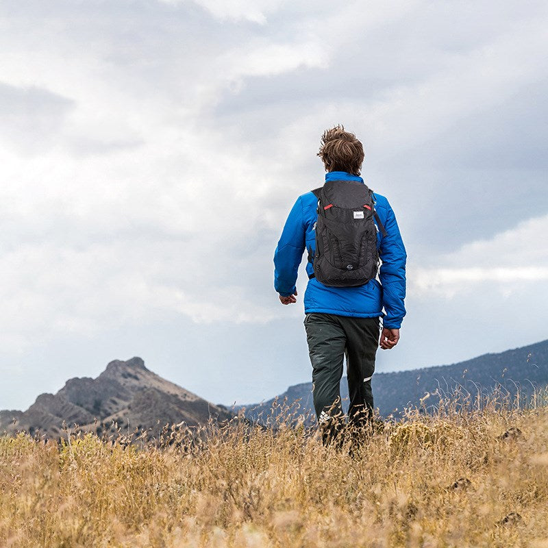 Faltbarer Reise- und Outdoor-Rucksack – Bild 7 | LuxeStyle