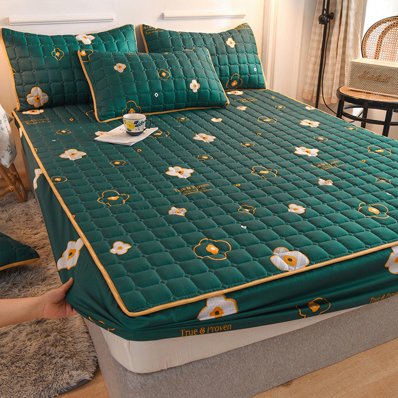 Matratzenschutz "Full Package" mit Herzmuster – Bild 1 | LuxeStyle