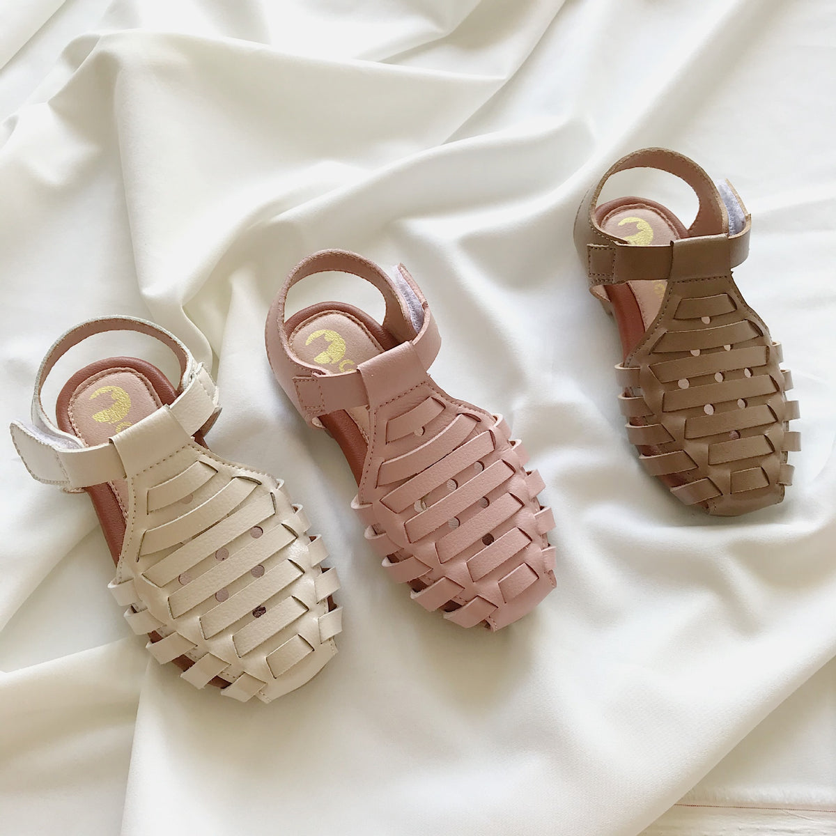 Mädchen Sandalen im Römer-Stil – Bild 2 | LuxeStyle