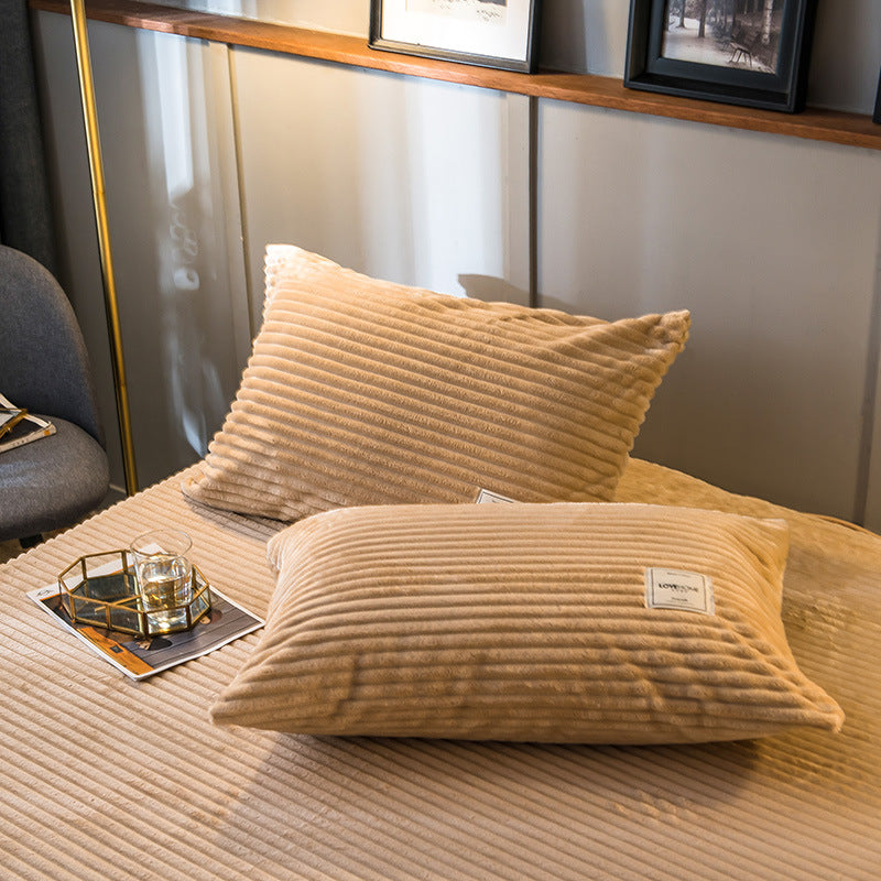 Flanell-Kissenbezug aus warmer Korallenwolle – Bild 5 | LuxeStyle