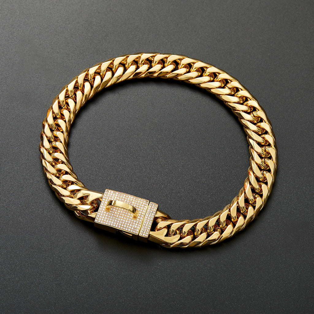 Goldenes Halsband für Hunde – Bild 3 | LuxeStyle