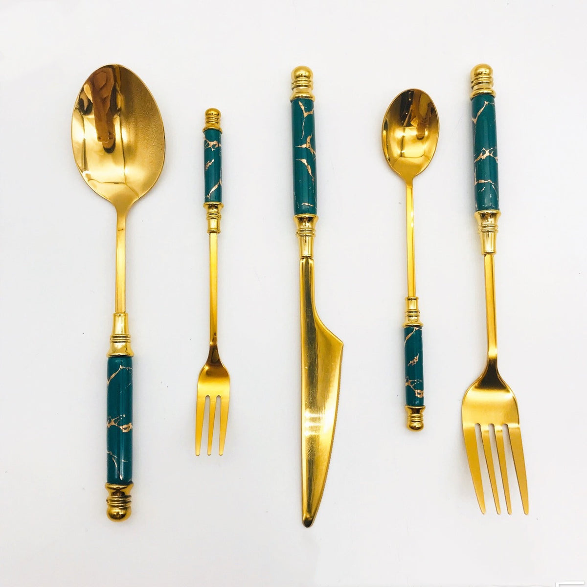 Besteck-Set mit Keramikgriff – Bild 4 | LuxeStyle
