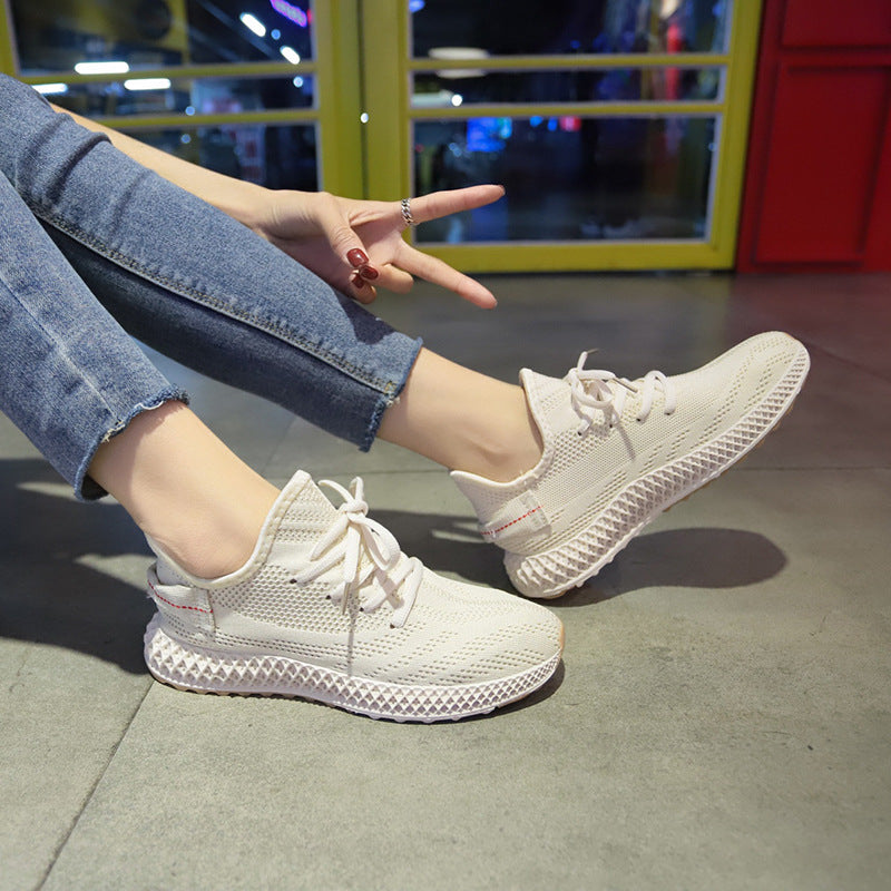 Atmungsaktive Mesh-Sneaker im Candy-Look – Bild 12 | LuxeStyle