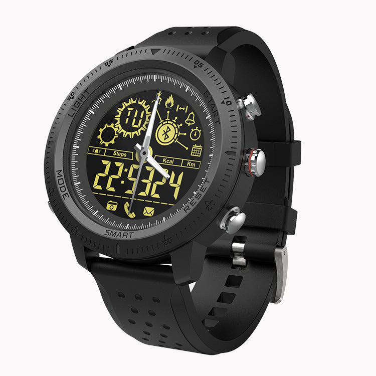 Smartwatch mit grossem Metallzifferblatt – Bild 2 | LuxeStyle