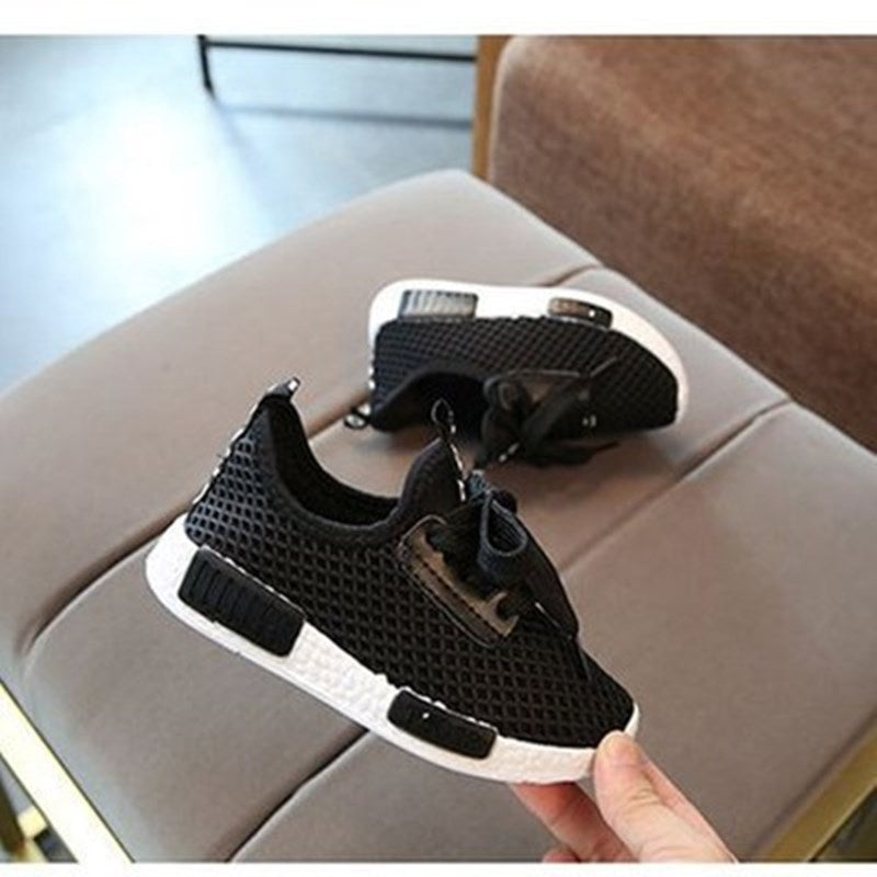 Mesh Sneakers für Kinder – Bild 3 | LuxeStyle