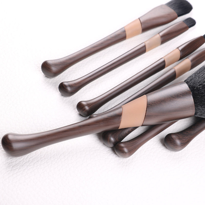 8-teiliges Lidschattenpinsel-Set mit Holzmaserung