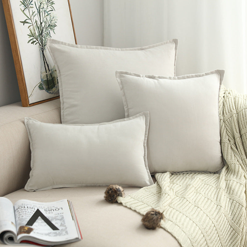 Samt-Kissenbezug im skandinavischen Stil – Bild 3 | LuxeStyle
