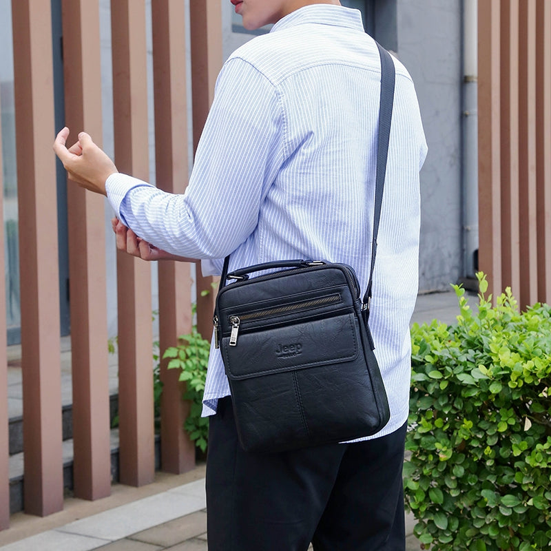 Business-Rucksack für Herren aus Leder – Bild 4 | LuxeStyle