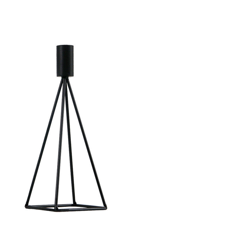 Eiserner Kerzenhalter – 1C148 Schwarz | LuxeStyle