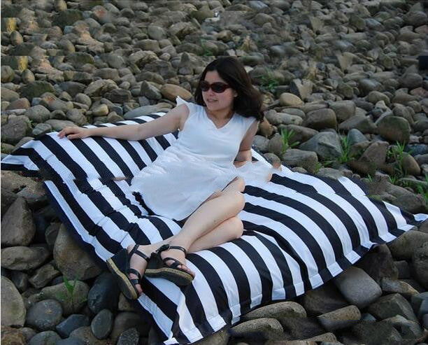 Schwimm-Bean-Bag – Bild 3 | LuxeStyle