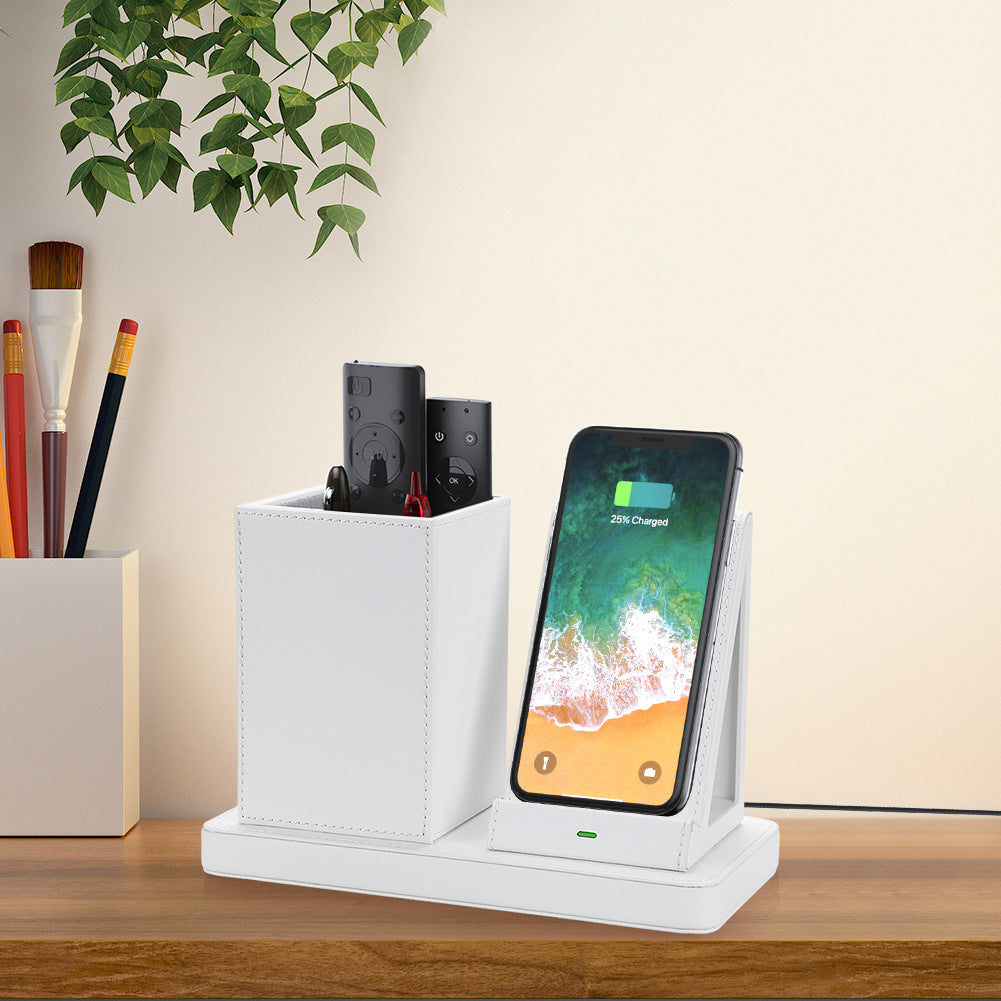 Vertikales Leder Wireless Ladegerät – Bild 2 | LuxeStyle