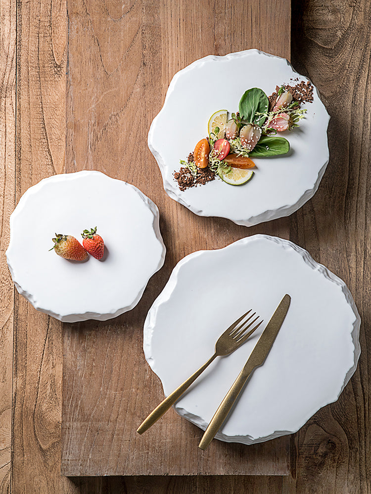 Keramik-Teller in unregelmässiger Form – Bild 6 | LuxeStyle