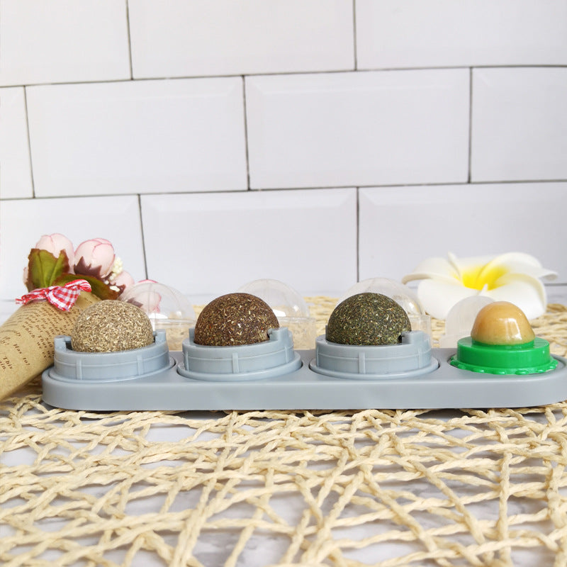 Lick 'n' Spin Katzenspielball mit Katzenminze – Bild 2 | LuxeStyle
