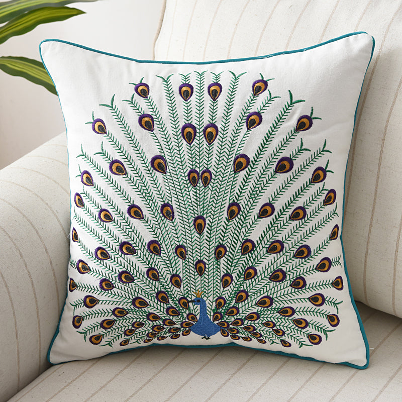 Kissenhülle mit Blumen- und Vogelstickerei – Bild 2 | LuxeStyle