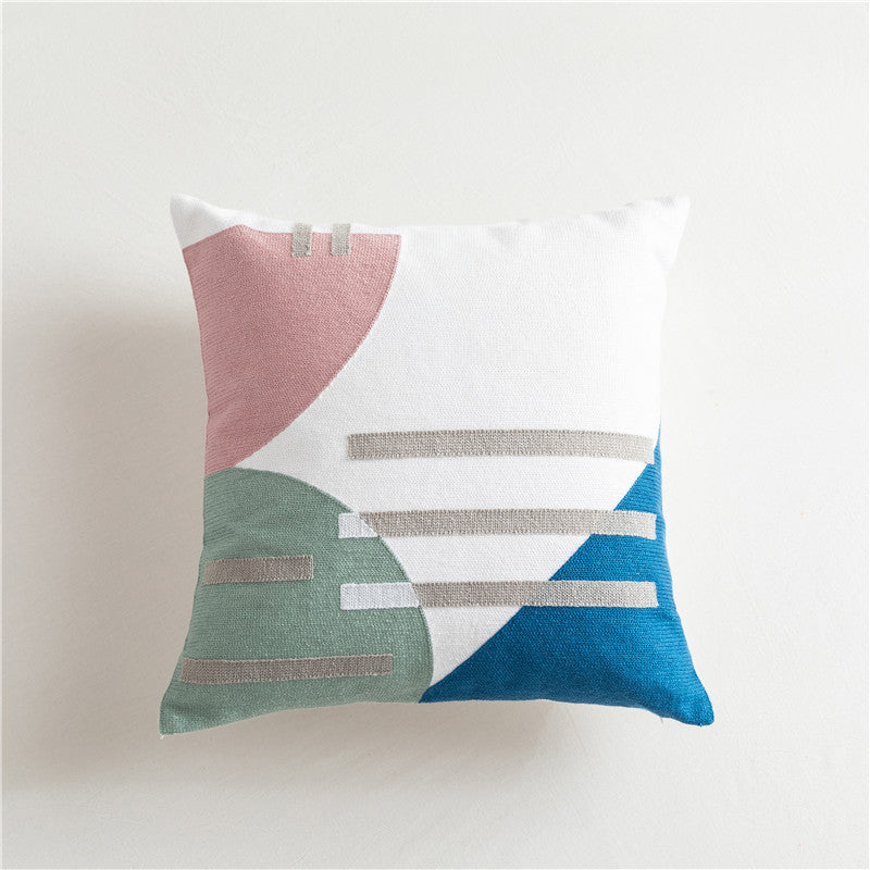 Geometrischer Kissenbezug aus Baumwolle, bestickt – Bild 12 | LuxeStyle