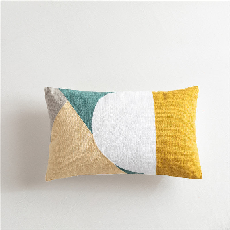 Geometrischer Kissenbezug aus Baumwolle, bestickt – Bild 2 | LuxeStyle