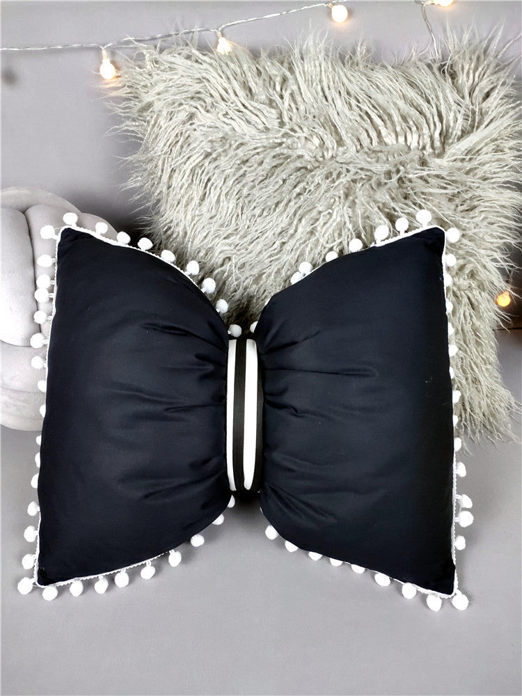 Schwarze und weisse Streifen-Kissen – Bild 2 | LuxeStyle