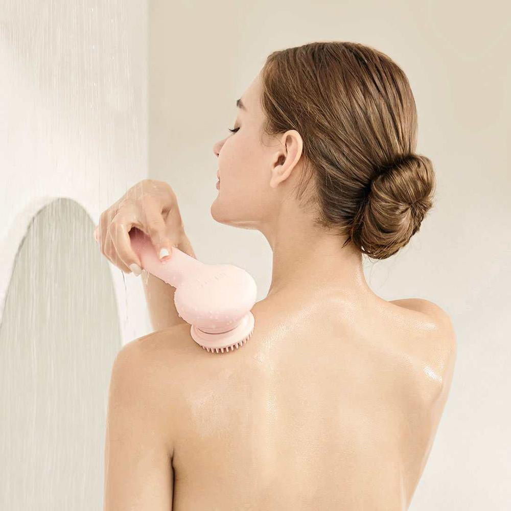 inFace Dusch- und Massagebürste – Bild 1 | LuxeStyle