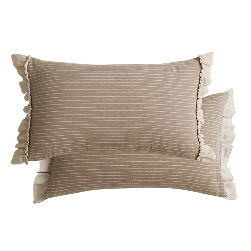 Baumwoll-Sofakissen mit Streifen und Spitze – Bild 8 | LuxeStyle