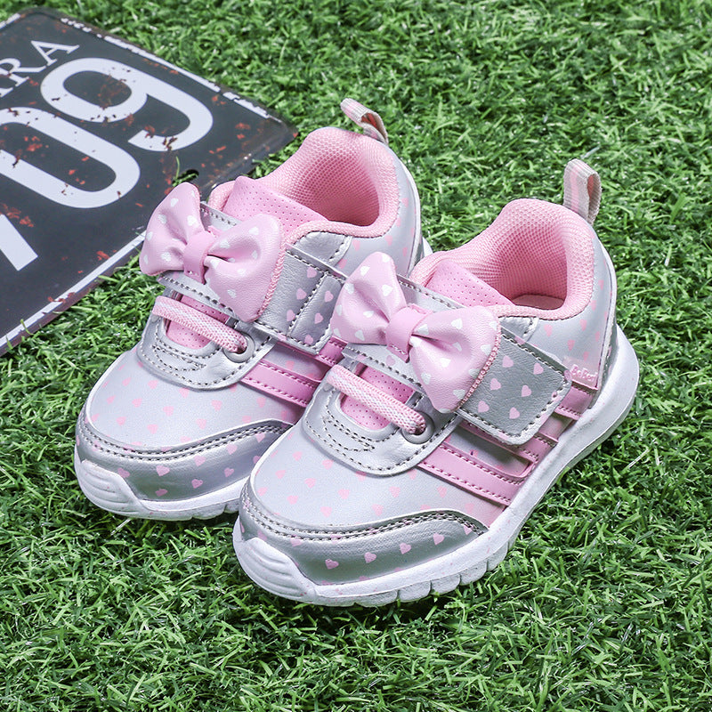 Bequeme Kinder-Sportschuhe mit Klettverschluss – Bild 3 | LuxeStyle