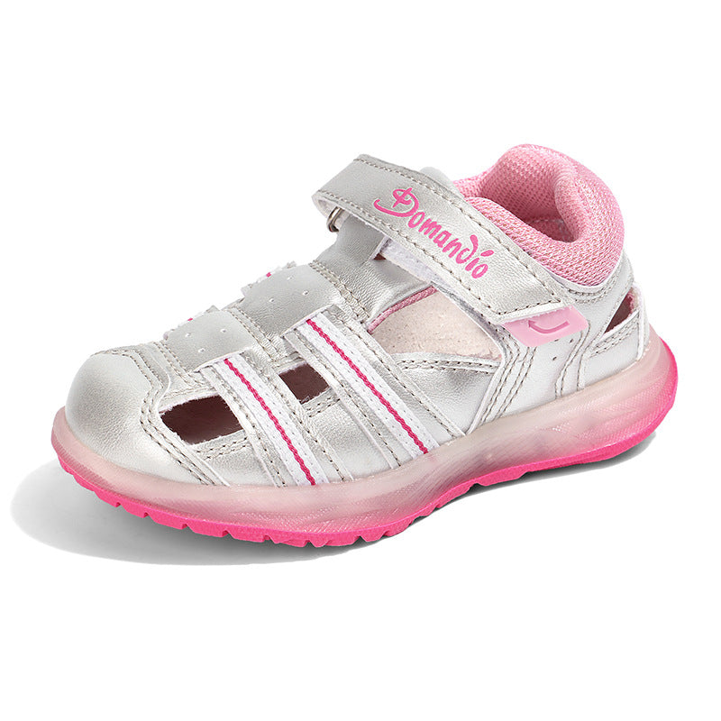 Baby- und Kinderschuhe mit Lichtern – Bild 5 | LuxeStyle