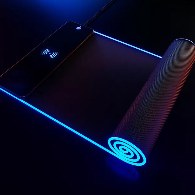 Kabelloses Lade-Mauspad mit RGB-Beleuchtung – Bild 3 | LuxeStyle