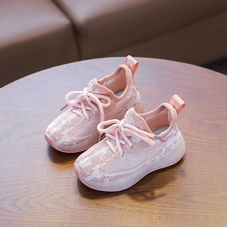 Kinder-Sneakers aus Strick – Bild 5 | LuxeStyle