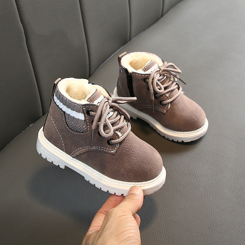 Kinder Winterstiefel aus Strick und Synthetikleder – Bild 3 | LuxeStyle