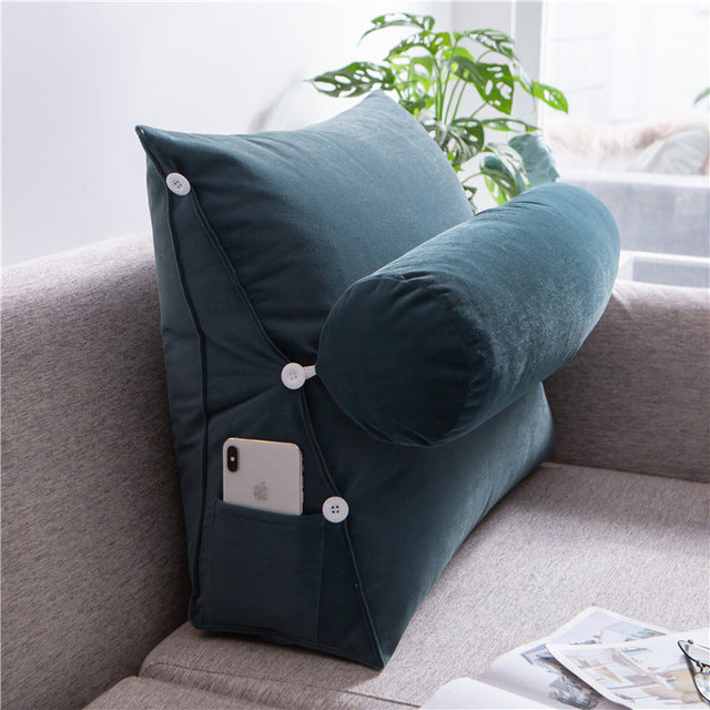 Dreieckiges Kissen, abnehmbar & waschbar – Bild 1 | LuxeStyle