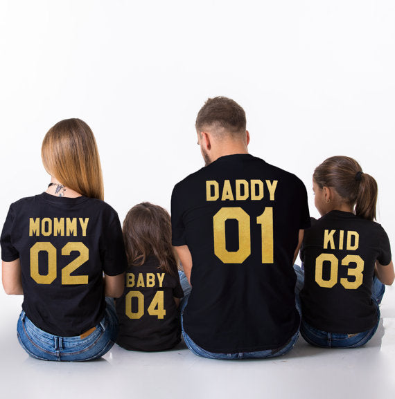 Partnerlook T-Shirt für die ganze Familie