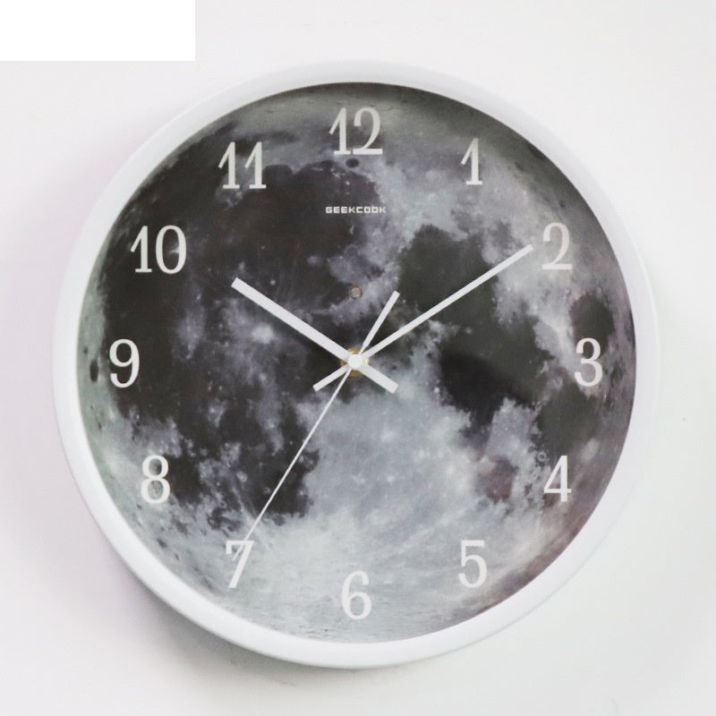 Personalisierte Wanduhr für Wohnzimmer