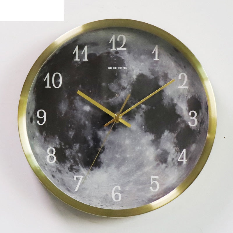 Personalisierte Wanduhr für Wohnzimmer