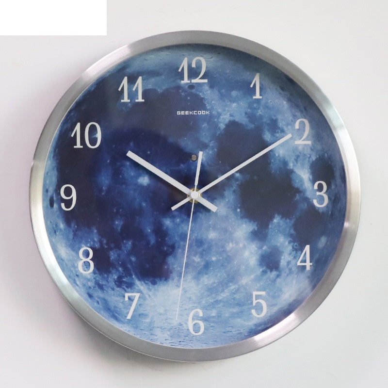 Personalisierte Wanduhr für Wohnzimmer