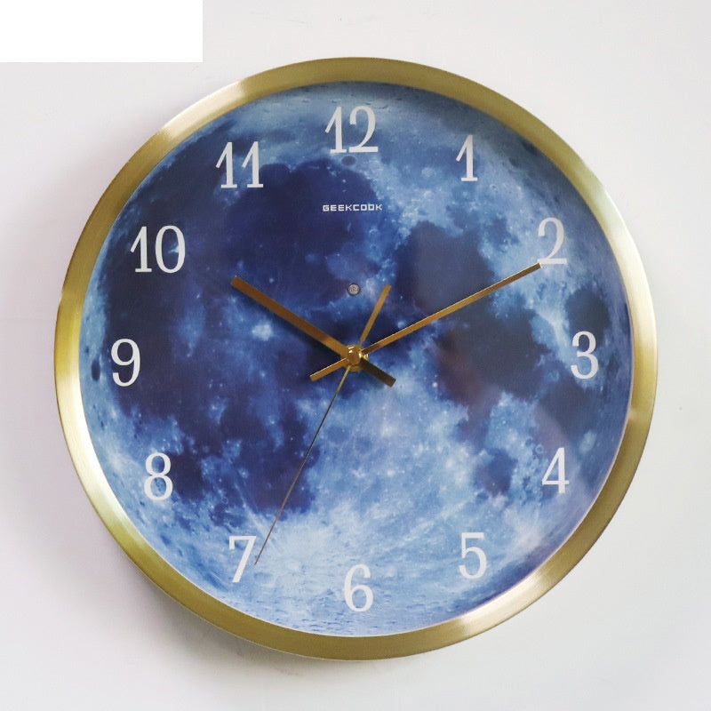 Personalisierte Wanduhr für Wohnzimmer
