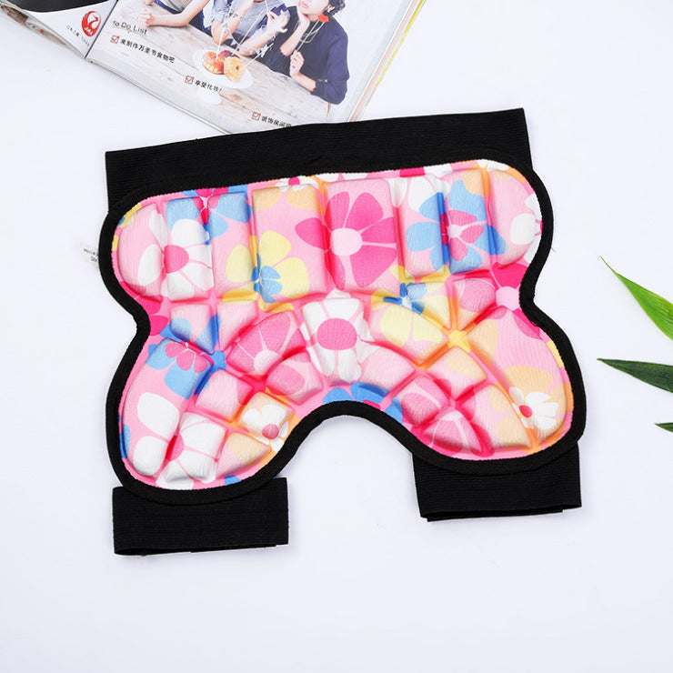 Kinder-Helm mit Schutz