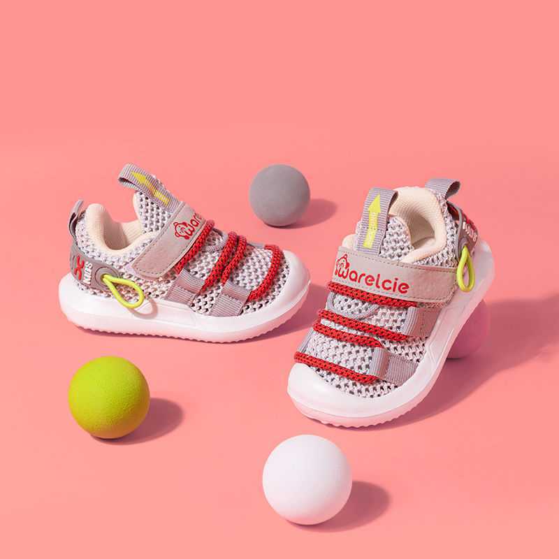 Kinder-Sportschuhe mit weicher Sohle – Bild 4 | LuxeStyle