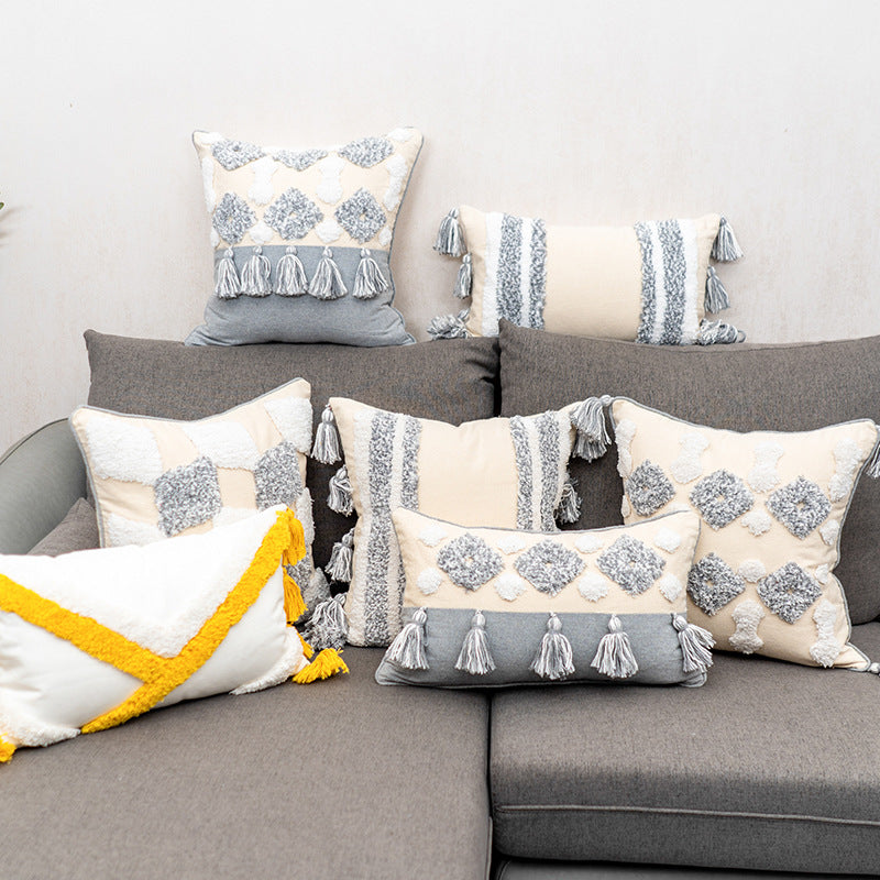 Flow Kissen mit Quasten, gestreift – Bild 7 | LuxeStyle