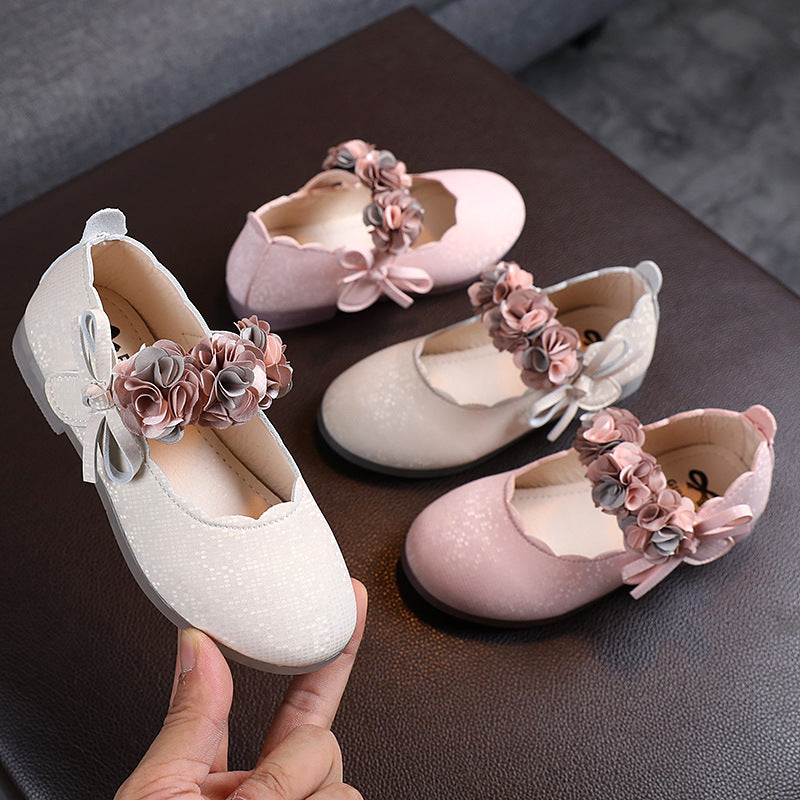 Mädchen Lederschuhe mit Blumen und Schleife – Bild 4 | LuxeStyle
