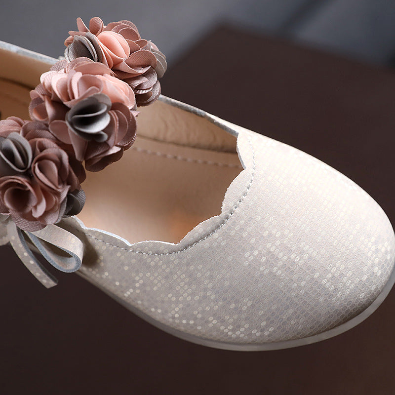 Mädchen Lederschuhe mit Blumen und Schleife | LuxeStyle