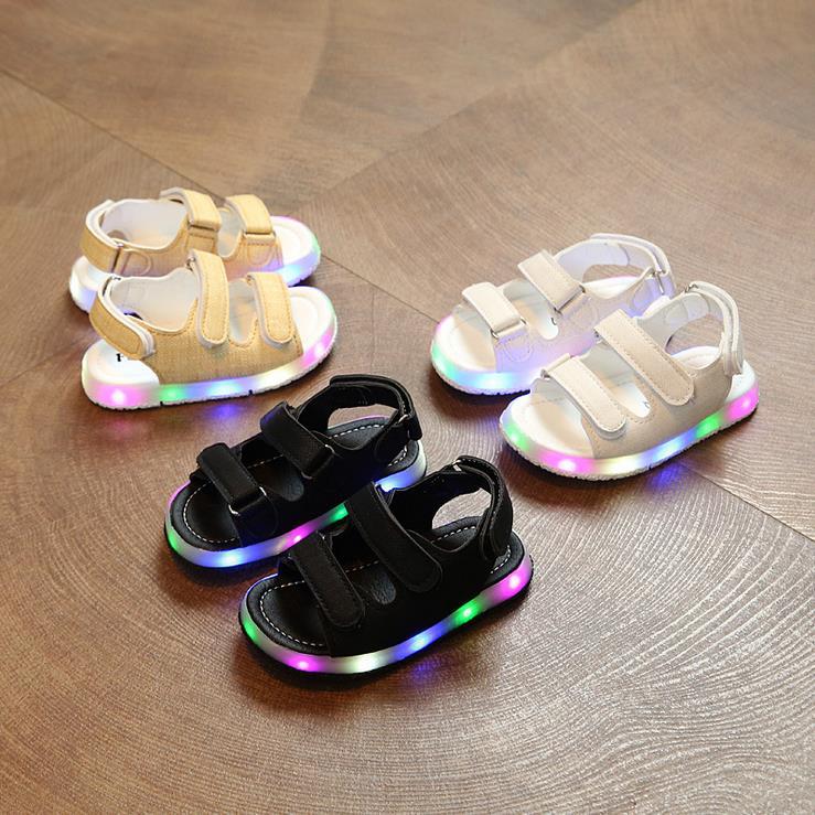 LED Leuchtsandalen für Kinder – Bild 4 | LuxeStyle