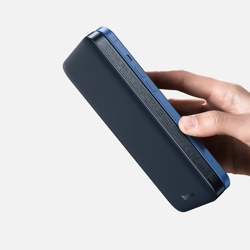 Schnellladegerät 10000mAh – Bild 1 | LuxeStyle