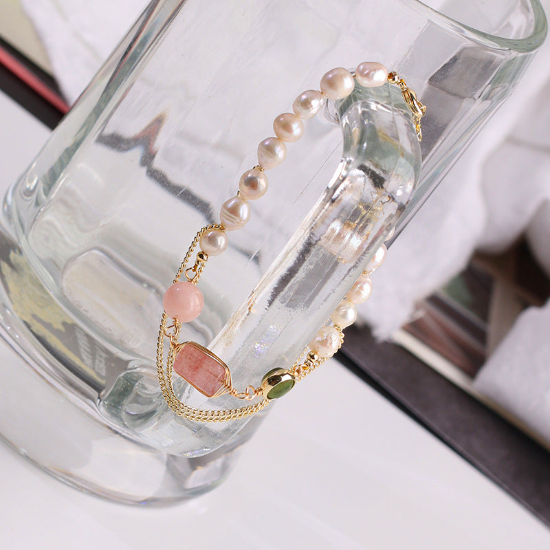 Perlen-Armband mit Erdbeer-Kristallen