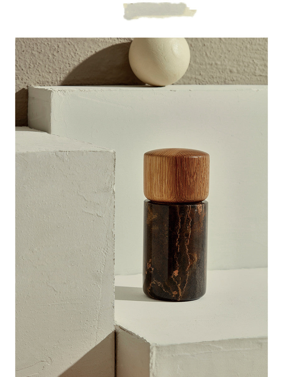 Jizhi Marmor Pfeffer- und Salzmühle – Bild 3 | LuxeStyle