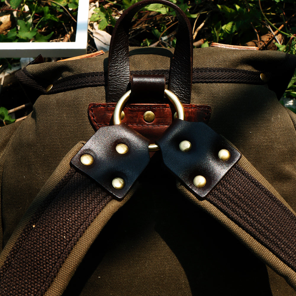 Retro Outdoor Rucksack aus gewachster Baumwolle – Bild 4 | LuxeStyle