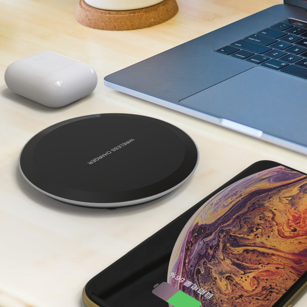 Kabelloses 10W/15W Ladegerät für iPhone – Bild 4 | LuxeStyle