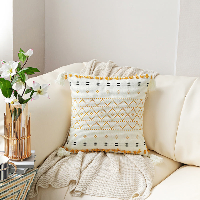 Bestickter Kissenbezug mit Fransen – Bild 1 | LuxeStyle