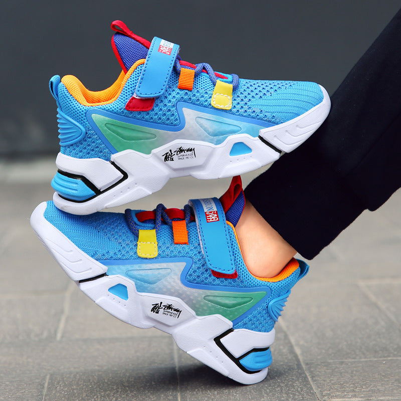 Kinder Sneakers aus "Flying Knit"-Gewebe