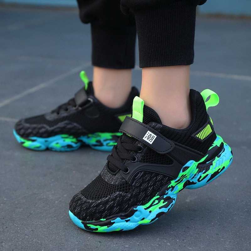 Atmungsaktive Sportschuhe für Jungen mit Klettverschluss – Bild 2 | LuxeStyle